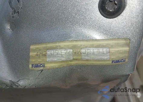 2009 Mercury Mariner I4 from USA, damaged, VIN 4M2CU91769KJ21418